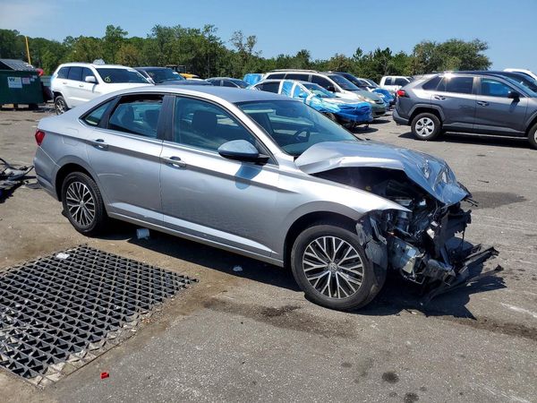 2021 VOLKSWAGEN JETTA