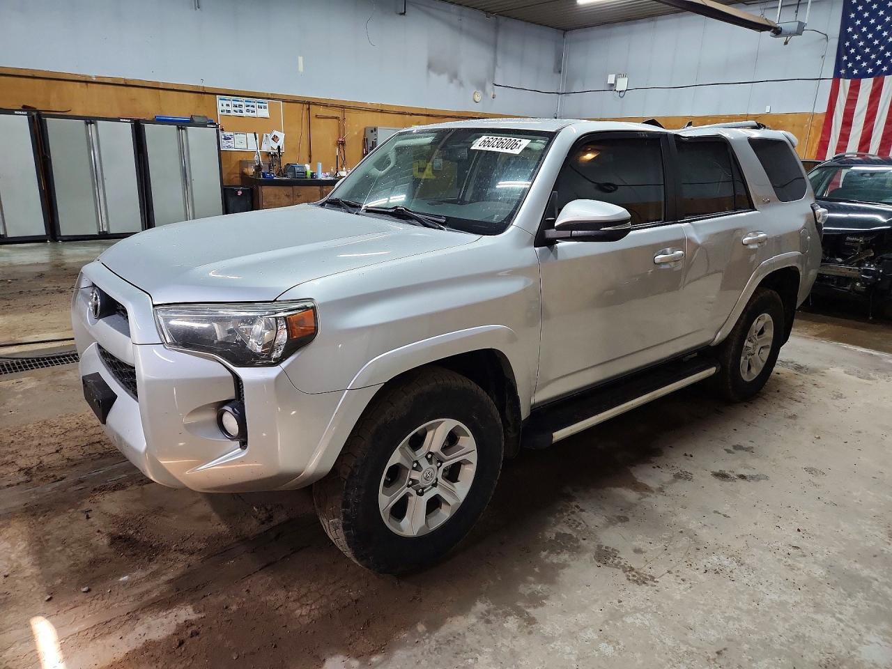 2014 TOYOTA 4RUNNER Base