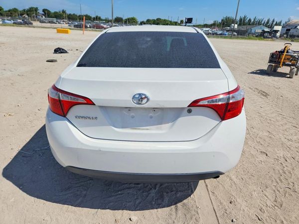 2016 TOYOTA COROLLA