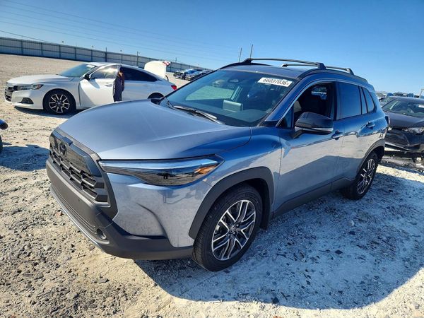 2026 TOYOTA COROLLA CROSS