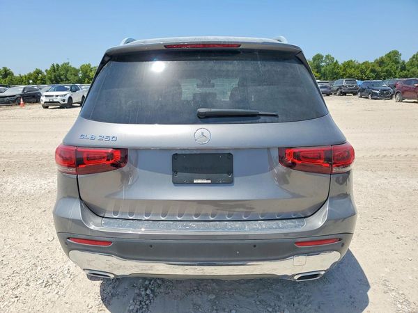 2021 MERCEDES-BENZ GLB GLB250