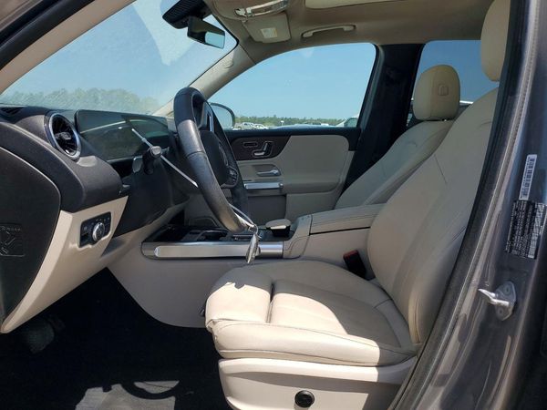 2021 MERCEDES-BENZ GLB GLB250