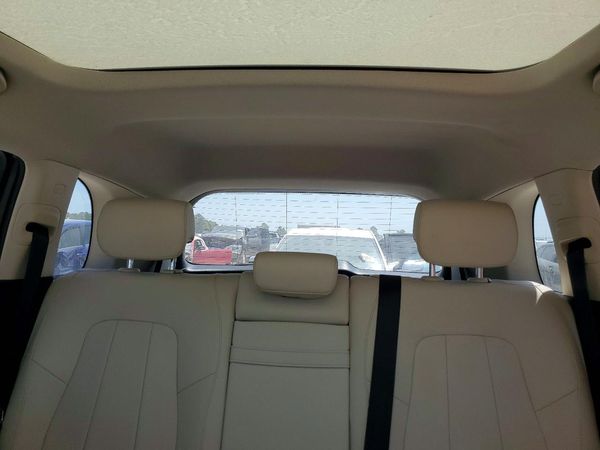 2021 MERCEDES-BENZ GLB GLB250