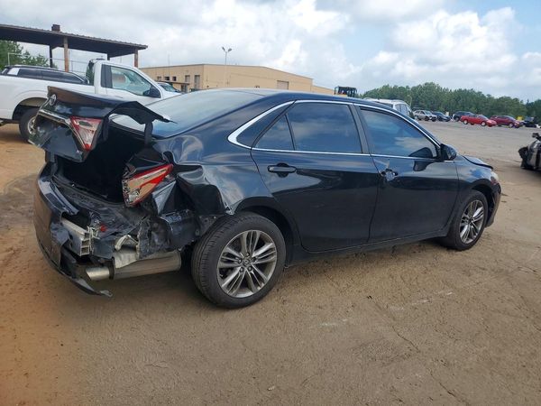 2017 TOYOTA CAMRY