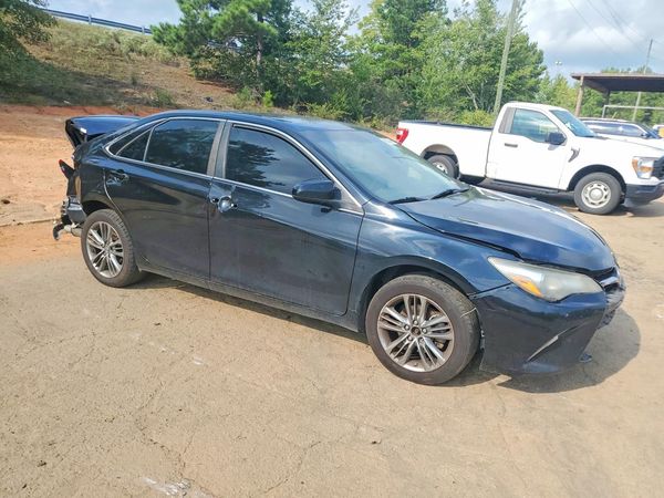 2017 TOYOTA CAMRY