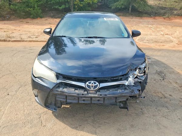 2017 TOYOTA CAMRY