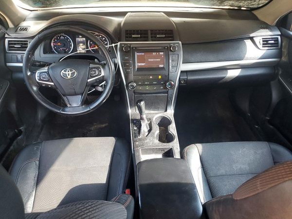 2017 TOYOTA CAMRY