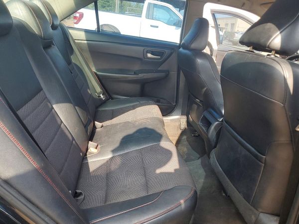 2017 TOYOTA CAMRY