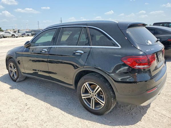 2020 MERCEDES-BENZ GLC GLC300