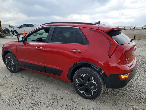 2025 KIA NIRO