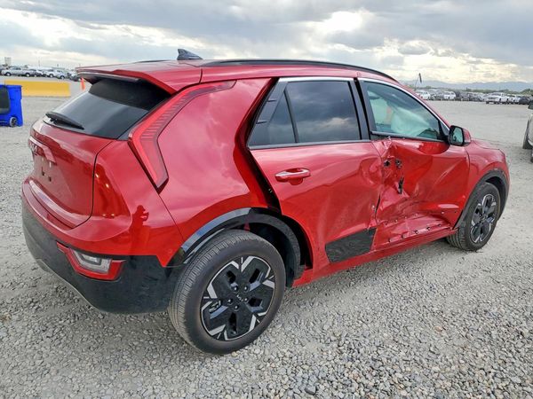 2025 KIA NIRO