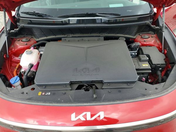 2025 KIA NIRO