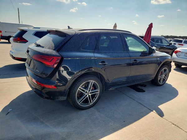 2025 AUDI Q5 E