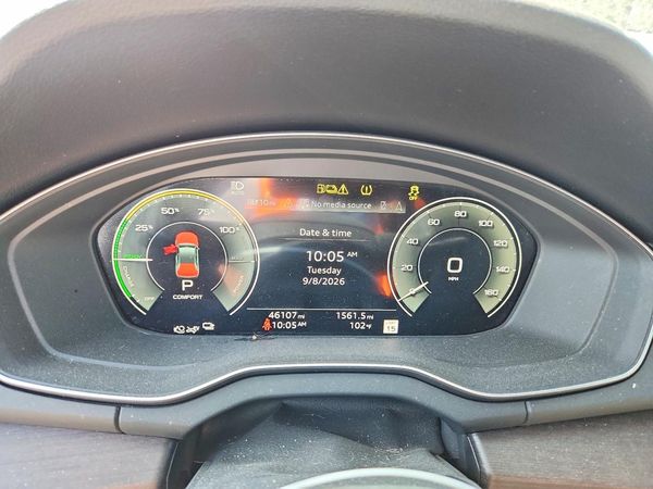 2025 AUDI Q5 E