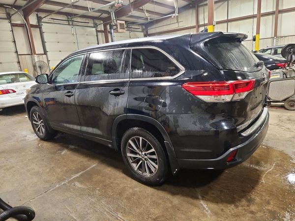 2018 TOYOTA HIGHLANDER SE/XLE