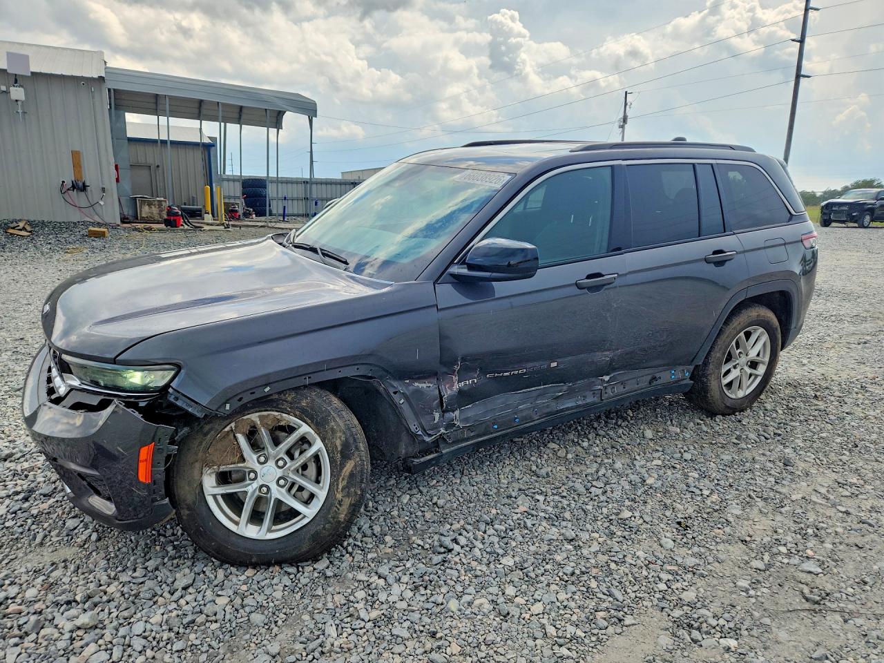 2024 JEEP GRAND CHEROKEE Laredo