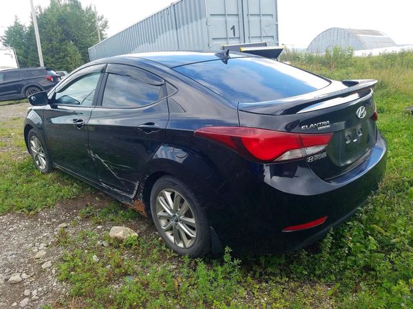 2016 HYUNDAI ELANTRA