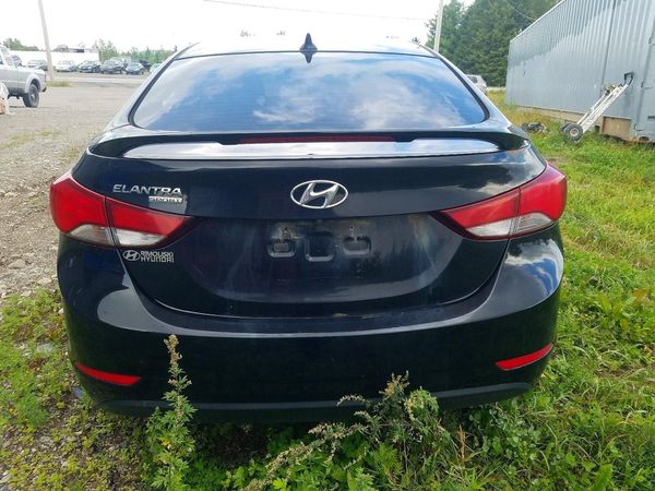 2016 HYUNDAI ELANTRA