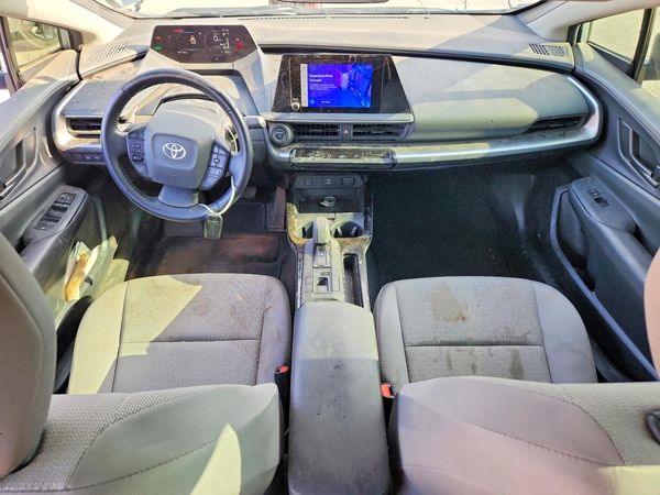 2024 TOYOTA PRIUS