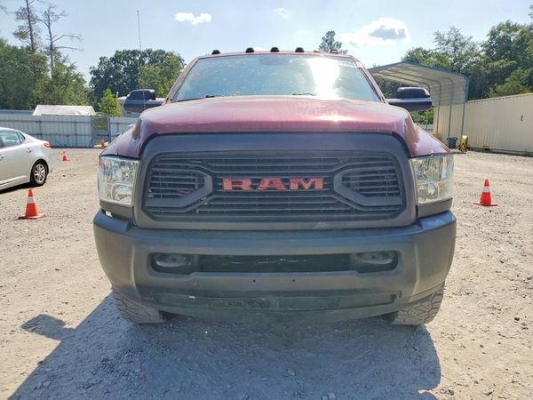 2018 RAM 2500 ST CREW CAB 4X4