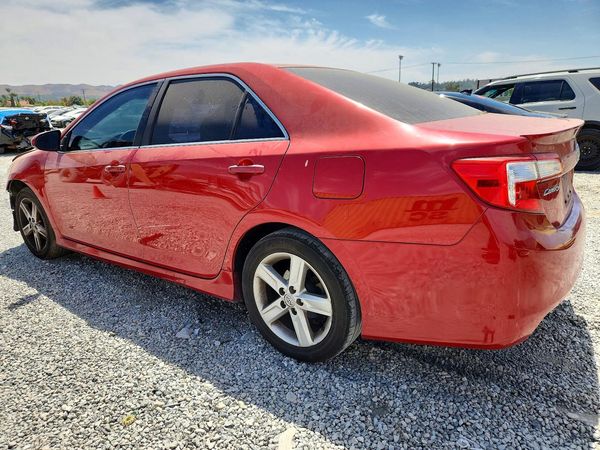 2012 TOYOTA CAMRY