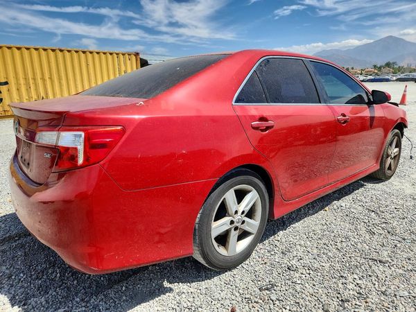 2012 TOYOTA CAMRY