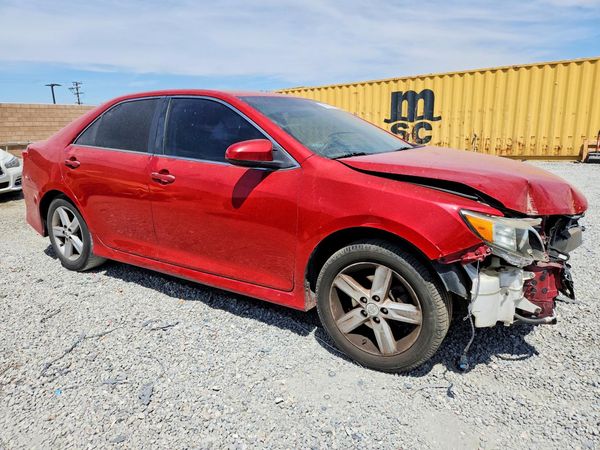 2012 TOYOTA CAMRY