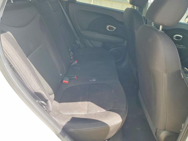 2015 KIA SOUL GL(Middle-low grade)