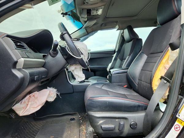 2017 TOYOTA CAMRY