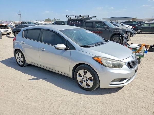 2016 KIA FORTE GL (Middle-Low Grade)
