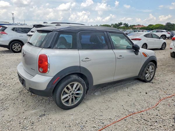 2013 MINI COOPER