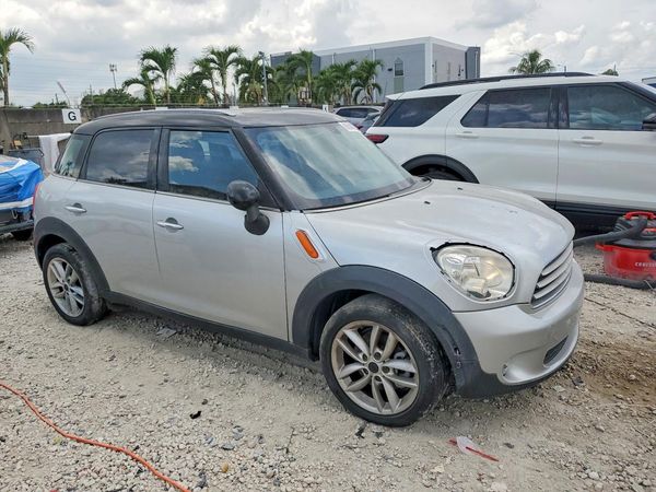 2013 MINI COOPER