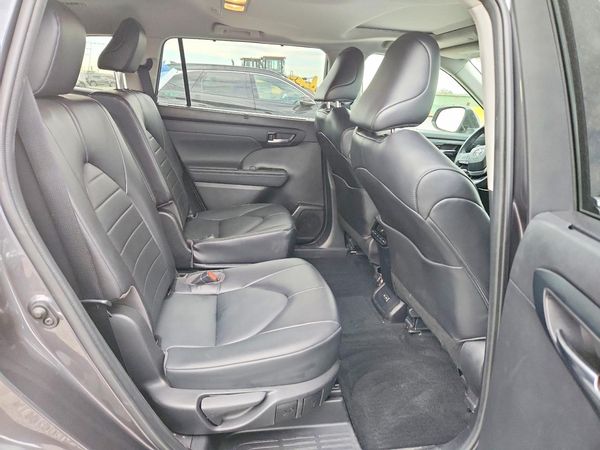 2022 TOYOTA HIGHLANDER