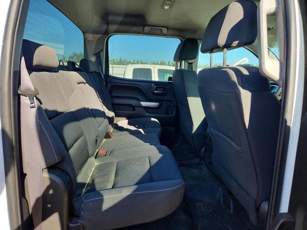 2017 CHEVROLET SILVERADO LT