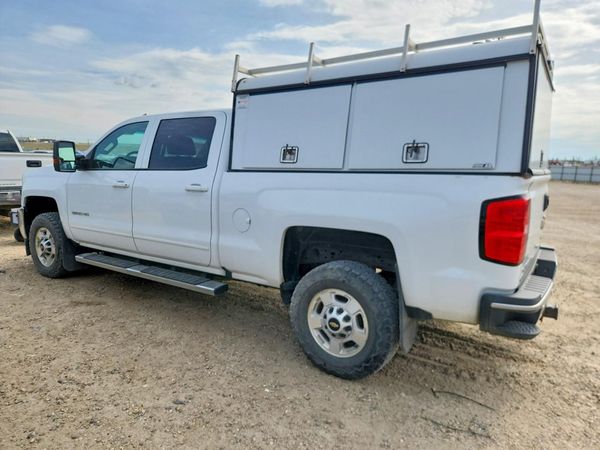 2018 CHEVROLET SILVERADO LT