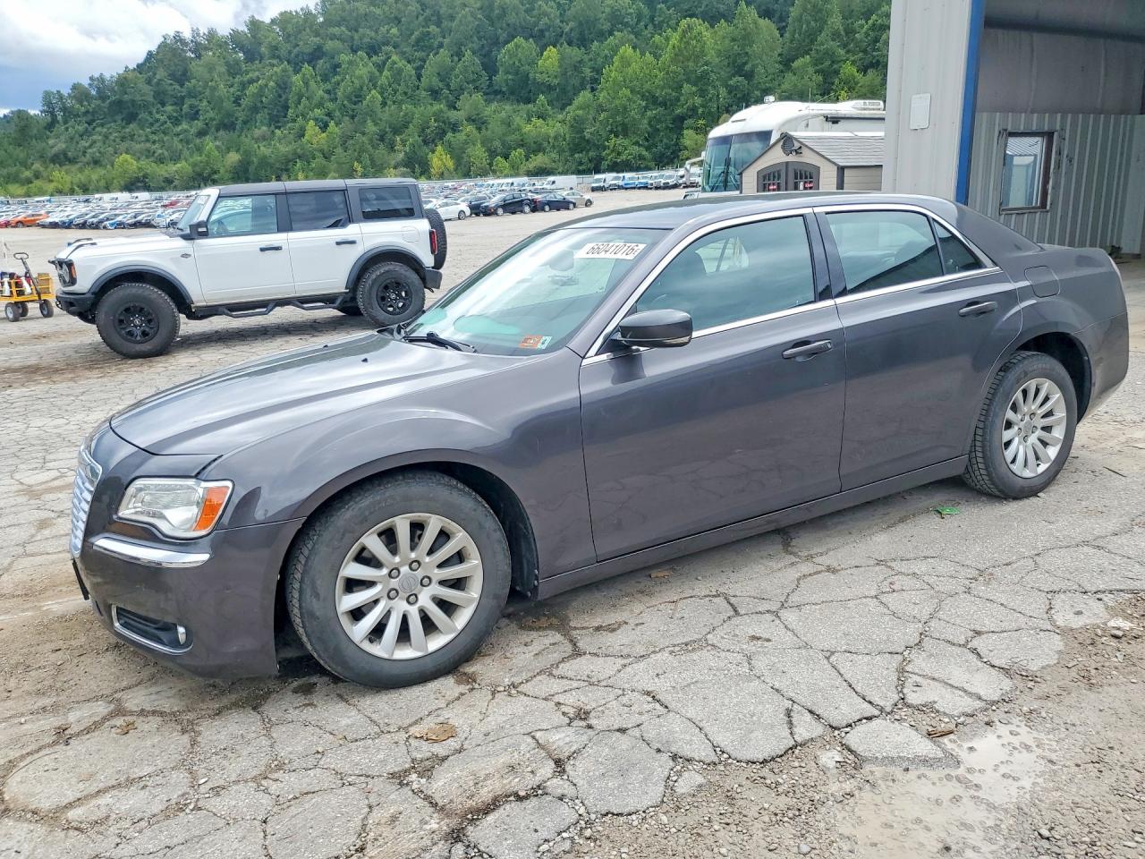 2014 CHRYSLER 300