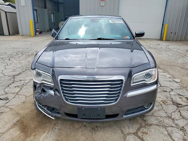 2014 CHRYSLER 300