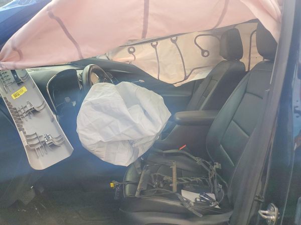 2021 CHEVROLET EQUINOX Premier (1LZ) — DENT