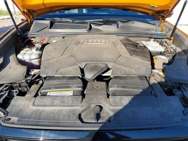 2019 AUDI Q8 S Line quattro Prestige — Engine bay