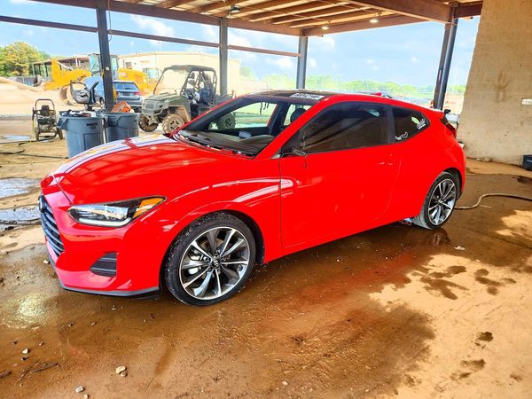 2020 HYUNDAI VELOSTER 2.0L and 2.0L Premium