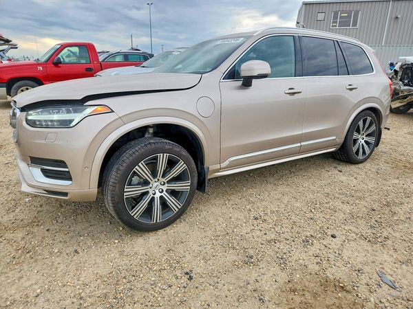 2025 VOLVO XC90