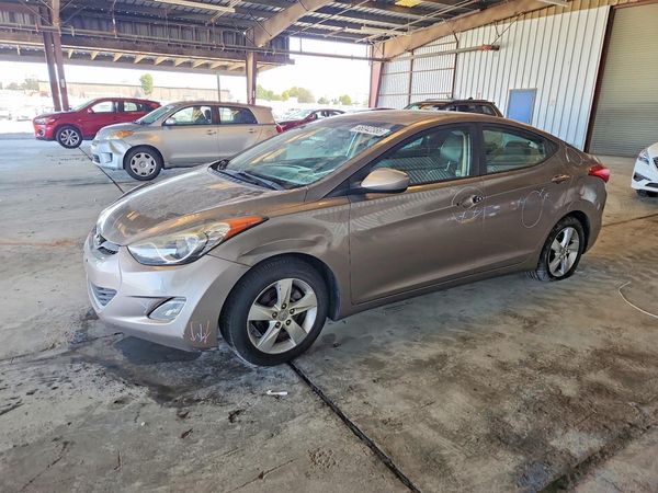 2012 HYUNDAI ELANTRA GLS(Middle grade)