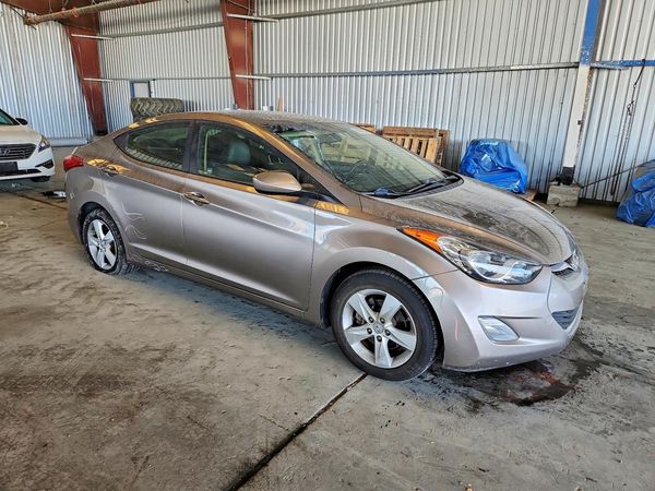 2012 HYUNDAI ELANTRA GLS(Middle grade)