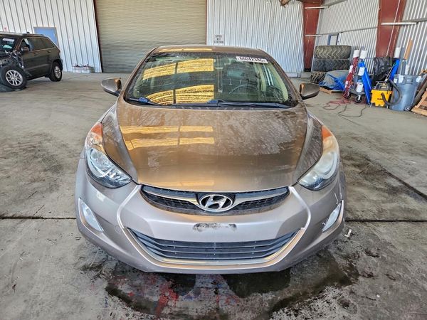2012 HYUNDAI ELANTRA GLS(Middle grade)