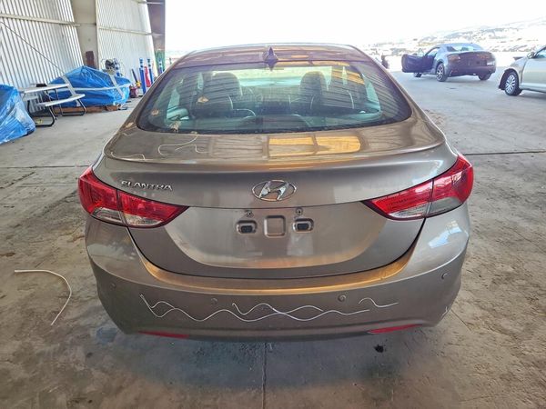 2012 HYUNDAI ELANTRA GLS(Middle grade)
