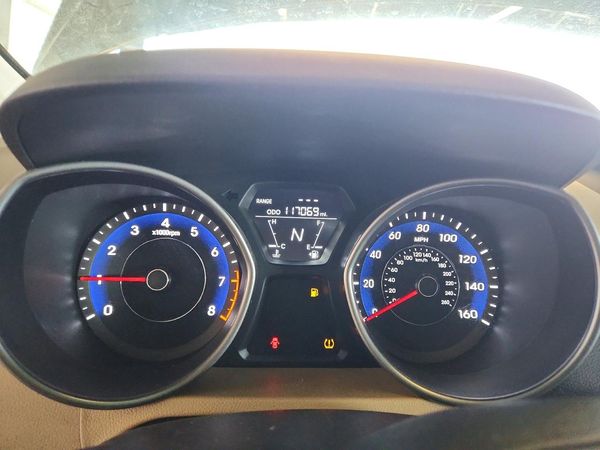 2012 HYUNDAI ELANTRA GLS(Middle grade)