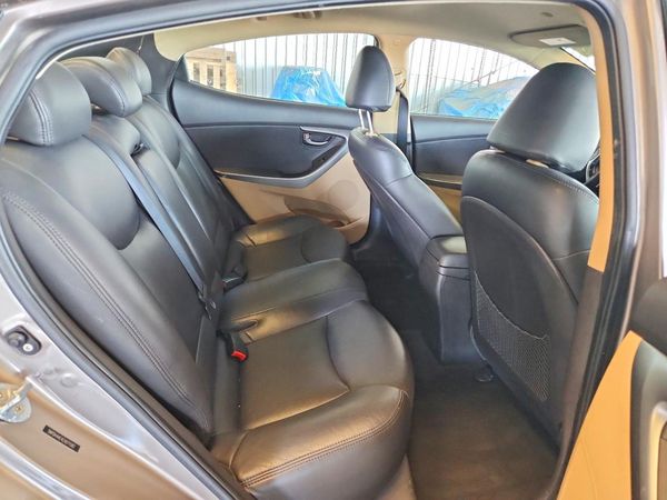 2012 HYUNDAI ELANTRA GLS(Middle grade)