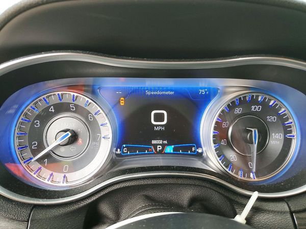 2019 CHRYSLER 300