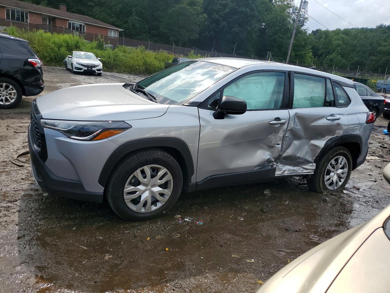 2024 TOYOTA COROLLA CROSS