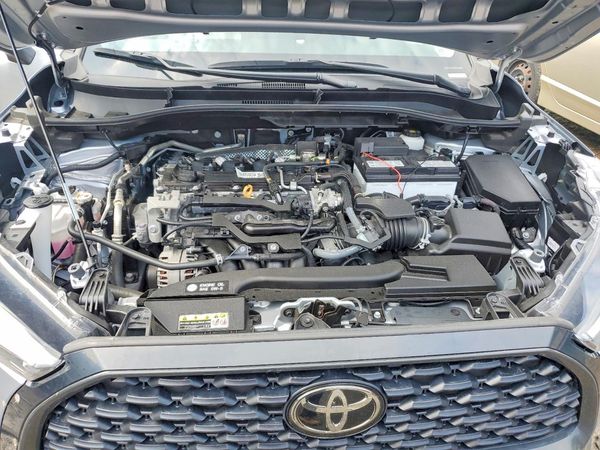 2024 TOYOTA COROLLA CROSS